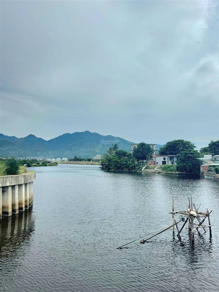 Bán lại suất ngoại giai đoạn 4 dự án ecocharm. view trực sông cu đê = ký hđmb trực tiếp với cđt