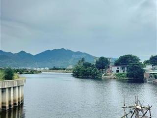 Bán lại suất ngoại giai đoạn 4 dự án ecocharm. view trực sông cu đê, mua 200m2 + 200m2 lưu không.