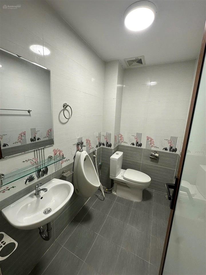 Cho thuê căn liền kề biệt thự siêu đẹp ở khu đô thị tasco foresa trịnh văn bô, xe tải đỗ cửa
