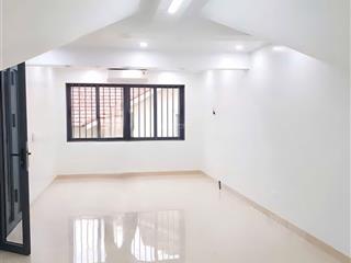 Cho thuê 4 căn nhà ở lê quang đạo oto đỗ cửa gần sân mỹ đình