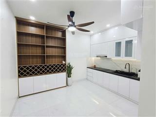 Siêu hiếm, bán nhà hồ tùng mậu, 40m2 x 5 tầng, 3  4pn rộng rãi. giá chỉ 6.75 tỷ (thương lượng)