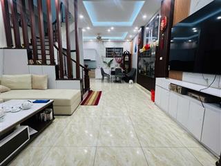 Hiếm, nhà doãn kế thiện, 10 mét ra phố, 42m2 dân xây chắc chắn, giá chỉ 8.46 tỷ. 0985 542 ***