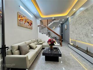 Bán nhà phương canh  ngay sát ô tô  cách 30m, dt 35m2 x5t, ở luôn, 6.35t, chủ bán đổi nhà to hơn