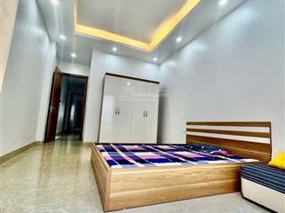 Bán nhà ngõ thông  ô tô, 35m2 x 5t, view thoáng, kinh doanh nhỏ, giá 6.75 tỷ (có thương lượng)