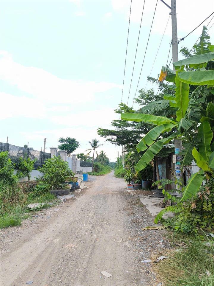 Bán đất đã có sổ cln 7300m2 khu công nghiệp lê minh xuân, 4,5tr/m2 tl