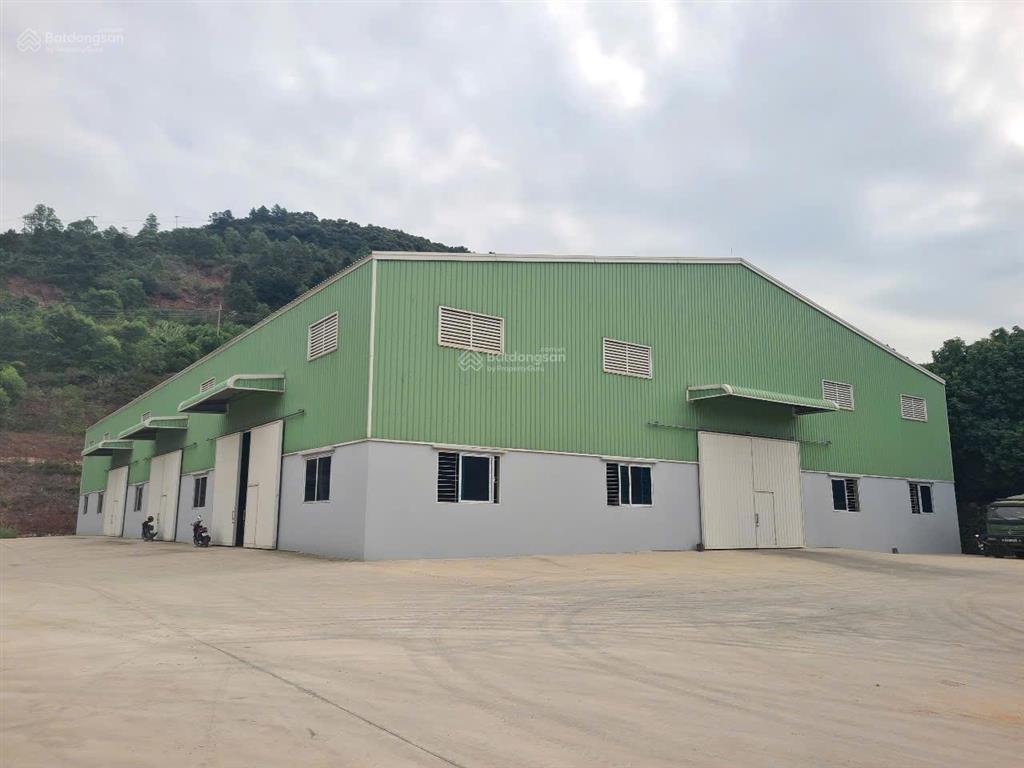 Cho thuê nhà xưởng kcn nghi sơn diện tích 10.000m2 mặt tiền 100m xe container vào tận nơi