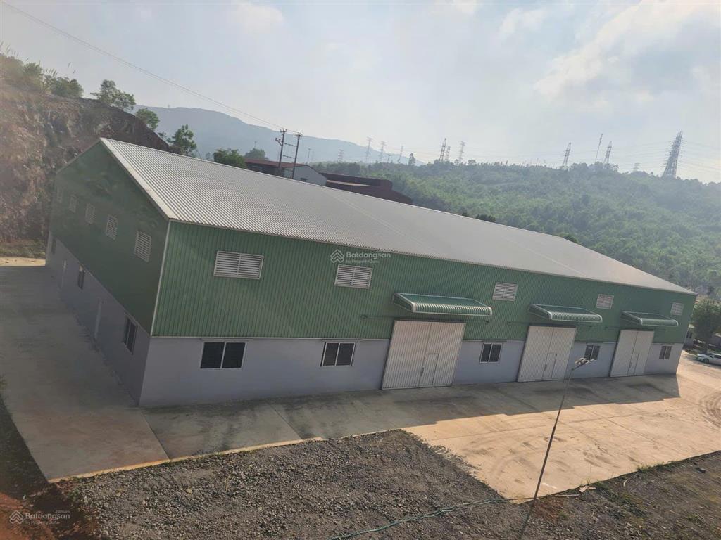 Cho thuê nhà xưởng kcn nghi sơn diện tích 10.000m2 mặt tiền 100m xe container vào tận nơi