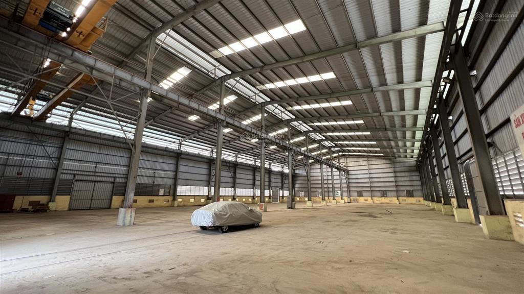 Cho thuê kho, nhà xưởng thuộc kcn 2500 m2 phù hợp sxkd. chính chủ tốt