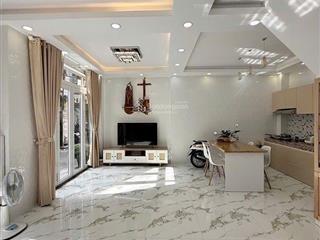 Lê văn sỹ hẻm xe hơi thông cực đẹp 6.3*7 47m2 cn đủ  2 tầng 3pn 3wc full nội thất