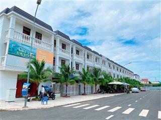 Cho thuê nhà 3 lầu mặt đường 20m 4 phòng ngủ kế bên làng đại học tiện làm văn phòng ở