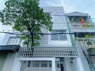 Để ô tô trong nhà giá chỉ hơn 5 tỷ có 1 căn duy nhất. 5x12m 3 tầng hẻm xe hơi 8m. sổ hồng riêng