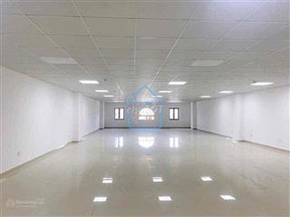 Cho thuê nhà 2 tầng 400m2 trung tâm quận liên chiểu  đà nẵng