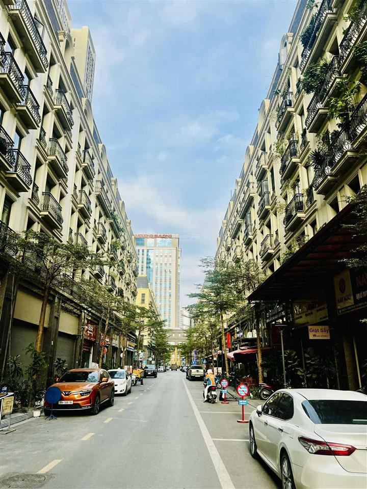 Cực hiếm terra toà sh 8 tầng diện tích 340m2 2 mặt tiền 26m. ngay mặt phố nguyễn thanh bình hà đông