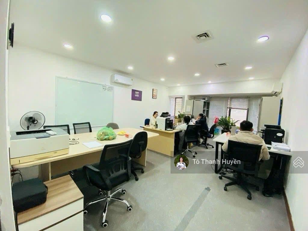 Duy nhất tt1 văn phú trục chính 24m, 102m2 thang máy giá chỉ 21,x tỷ.  0378 726 ***