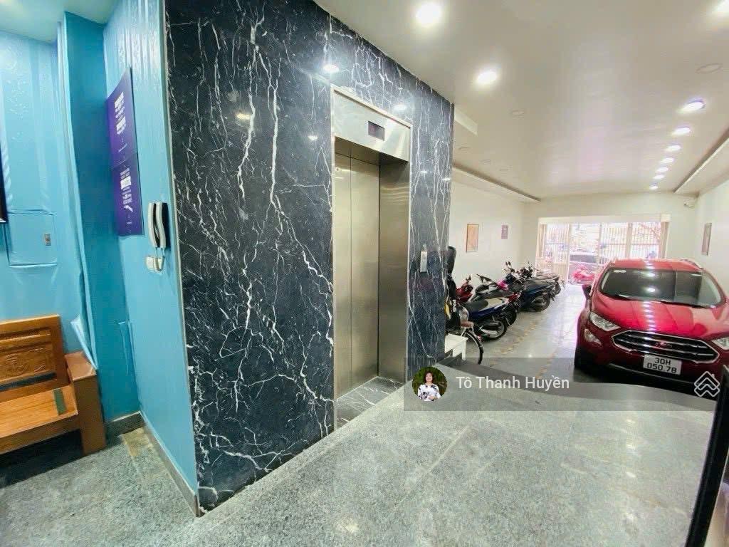 Duy nhất tt1 văn phú trục chính 24m, 102m2 thang máy giá chỉ 21,x tỷ.  0378 726 ***