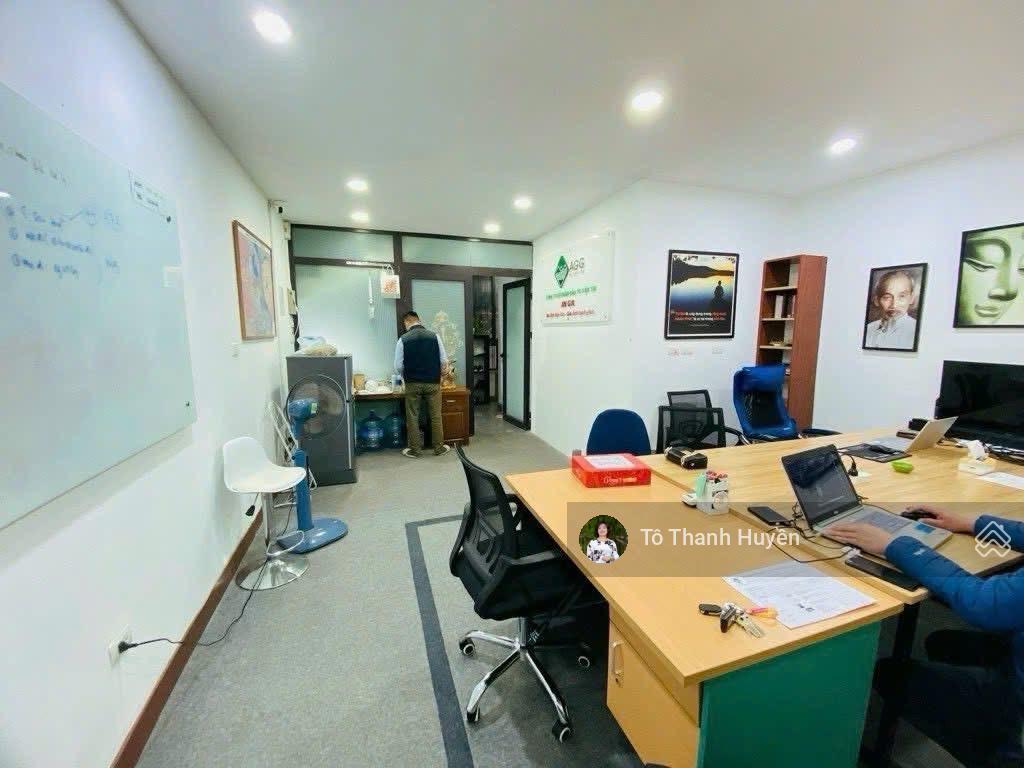 Duy nhất tt1 văn phú trục chính 24m, 102m2 thang máy giá chỉ 21,x tỷ.  0378 726 ***