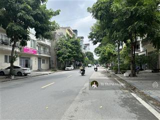 Duy nhất tt1 văn phú trục chính 24m, 102m2 thang máy giá chỉ 21,x tỷ.  0378 726 ***