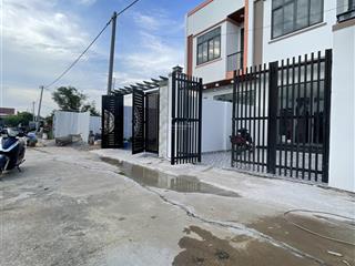 Nhà 2 tầng thiết kế hiện đại, giá tốt nhất khu vực, thuộc mỹ phong, tp mỹ tho, tiền giang