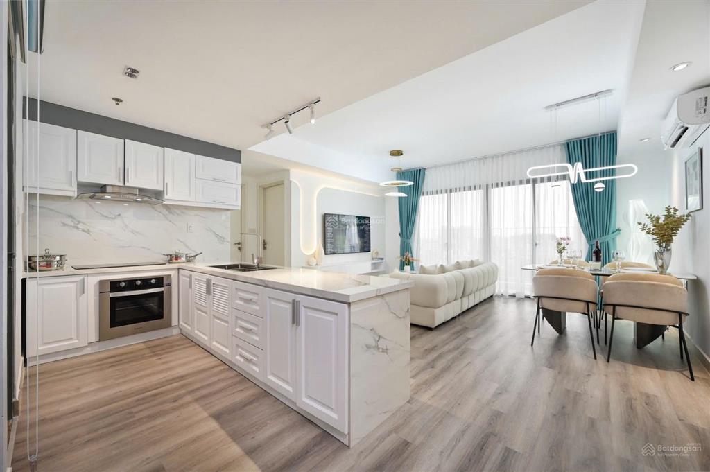 Bán căn hộ masteri thảo điền 2pn, 75m2, giá chỉ 8.5 tỷ, nhà đẹp sẵn có hđt giá cao. hỗ trợ tìm nhà