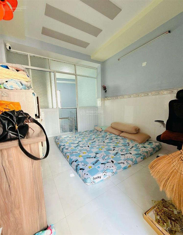 Hẻm xe hơi 4m tạ quang bửu, p.2, q.8, gần mặt tiền, hai lầu, giá 2 tỷ 98.