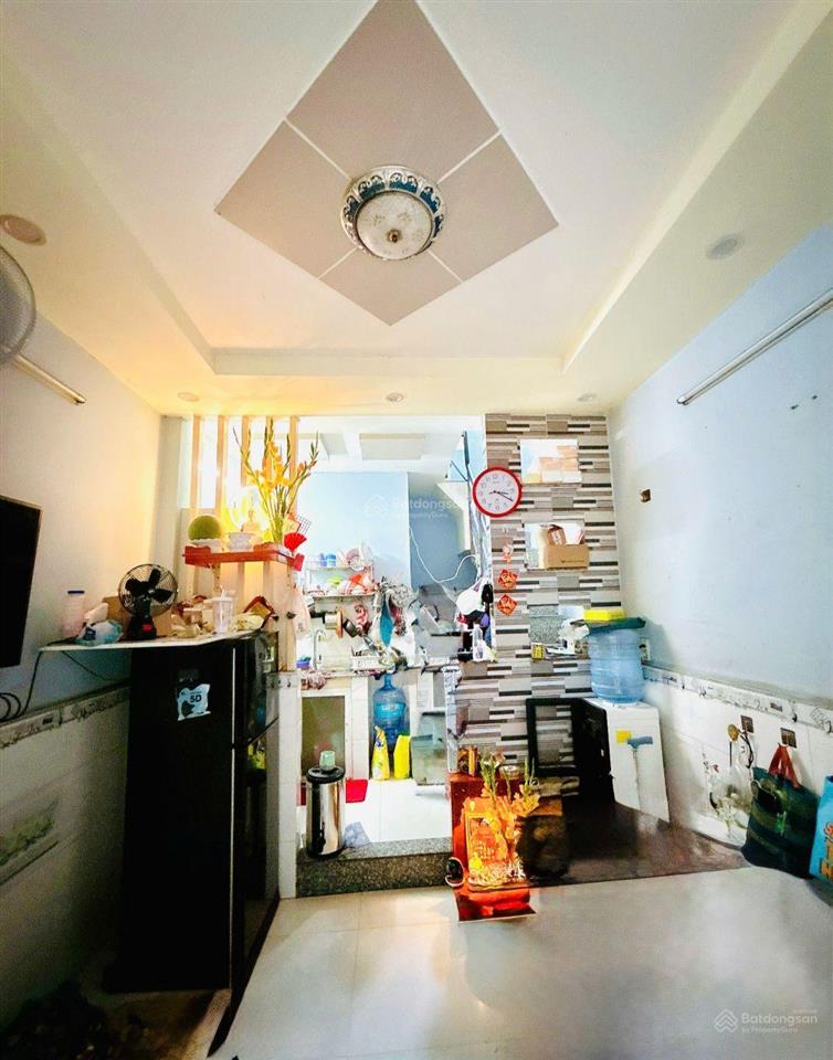 Hẻm xe hơi 4m tạ quang bửu, p.2, q.8, gần mặt tiền, hai lầu, giá 2 tỷ 98.