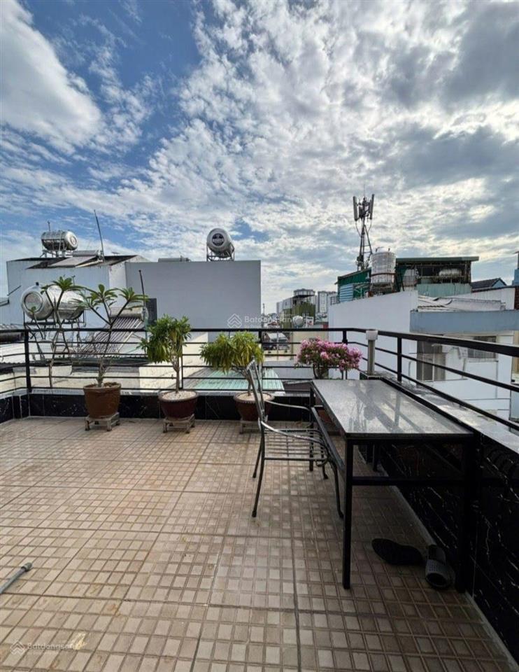 Hưng phú, p.8, q.8, ngay cầu chữ y, 20m ra mặt tiền, 4,5 x 9m, 5 tầng, giá 6 tỷ 5.