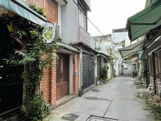 Nhà 2 mặt tiền hxh lạc long quân, p. 8, tân bình, dt 5 x 13m, 2 tầng, giá 5 tỷ 7