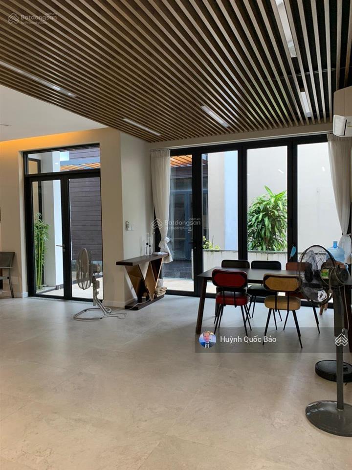 Cho thuê biệt thự song lập lucasta 1 trệt 2 lầu, diện tích 10x18m, 245m2 sử dụng, cho thuê 30tr/th