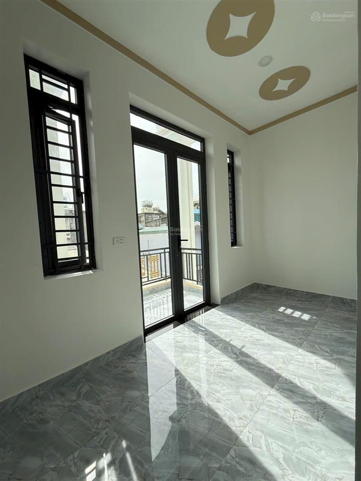 Đất 1 xẹc đường lò lu, vị trí đắc địa