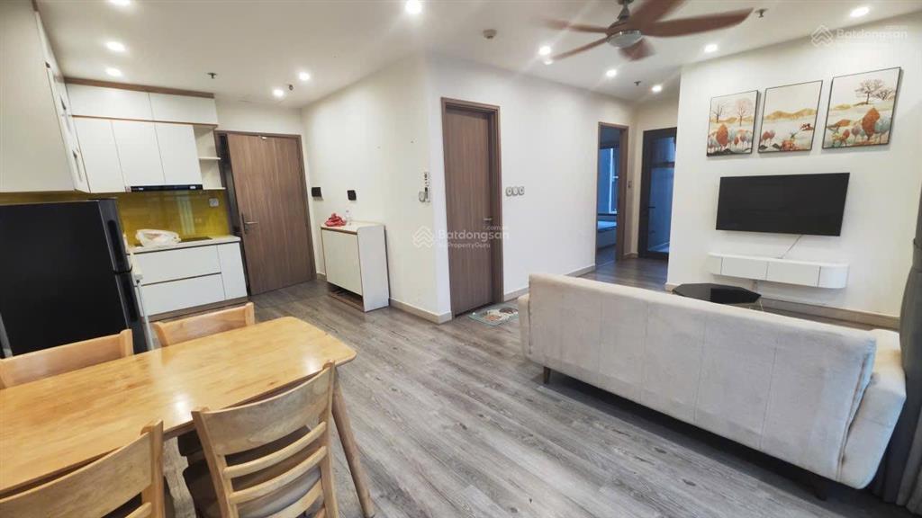 Bán căn góc 2n+1 2vs vinhomes smart city 5,5 tỷ full nội thất. view chill check hồ  0974 951 ***