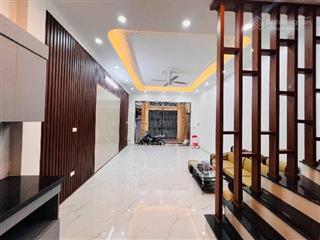 Phân khúc hiếm nhỉnh 8 tỷ nhà rộng 50m2 x 4 tầng, lô góc phố khương đình, ngõ nông, gần hồ ở sướng