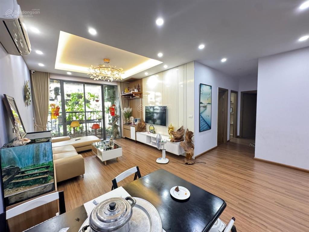 Hơn 6tỷ sổ đỏ lâu dài chung cư 3pn, lô góc tại mặt đường trần phú full nt, ngập tràn tiện ích