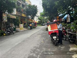 Chính chủ gửi căn mtk bàu cát,tân bình.dt4x14m(vuông) kc4 tầng kiên cố.giá 11 tỷ bớt lộc (ht vay)