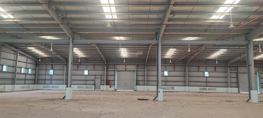 Cho thuê kho xưởng diện tích đa dạng mặt tiền đường container tại quận 7.  0934 185 *** lộc