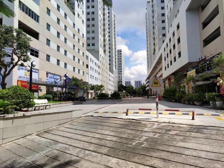 Cho thuê sàn 1700m2 tại chung cư quận 7