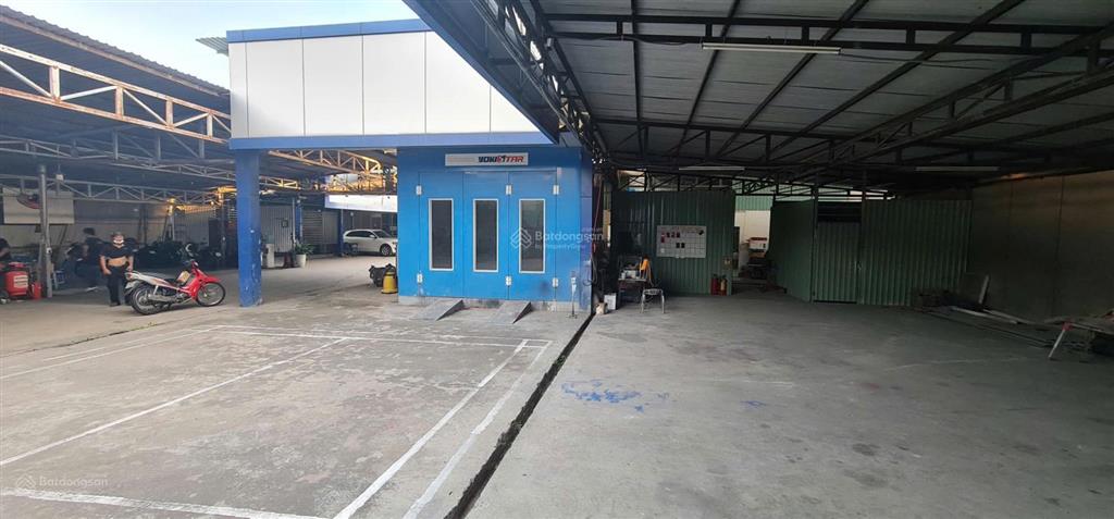 Cho thuê nhà xưởng 1500m² mặt tiền đường container quận 7  giá 130 triệu/tháng