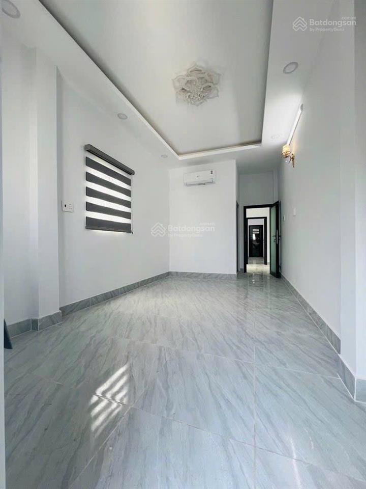 Bán nhà hẻm xe hơi gần trường học nguyễn hữu thọ, quận 7