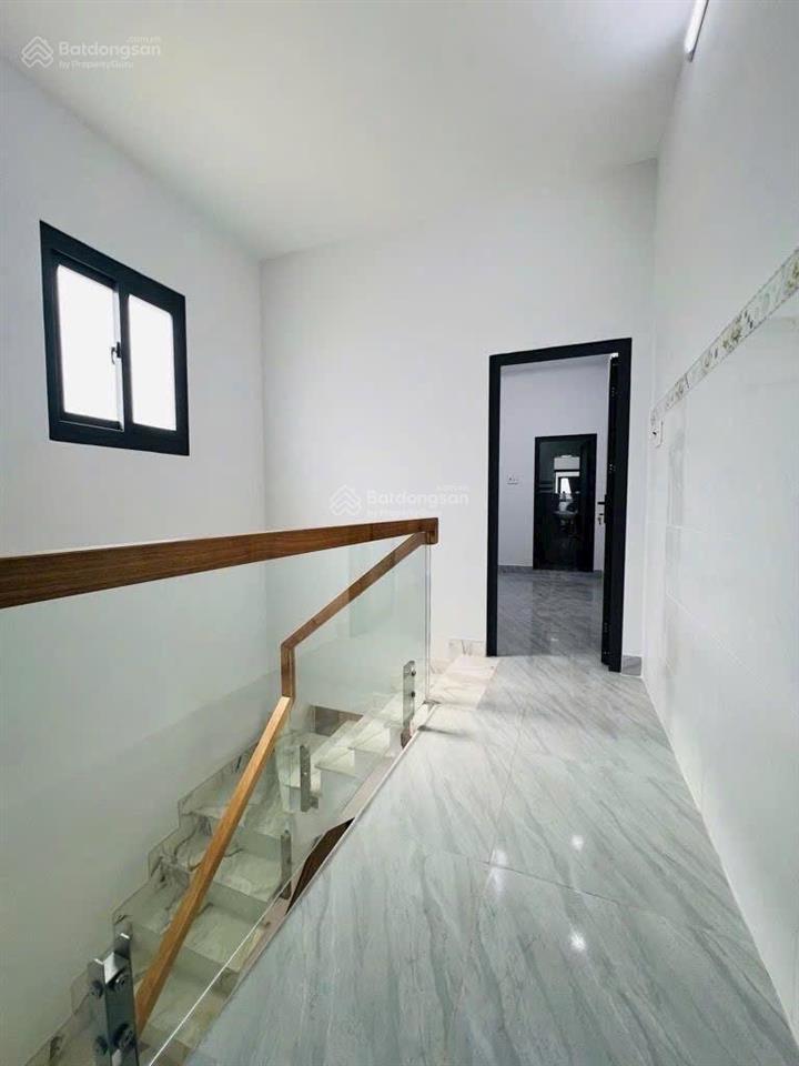 Bán nhà hẻm xe hơi gần trường học nguyễn hữu thọ, quận 7