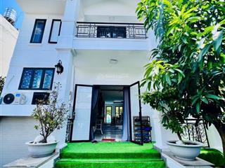 Chính chủ cho thuê gấp biêt mt kdc làng đại học abc. giá 38 tr/th full ntcc  0777 789 ***.