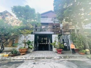 Chính chủ cho thuê kdc trung sơn, dt. 8x20m, 1 trệt 3 lầu nhà mới đẹp giá 40 triệu/tháng 