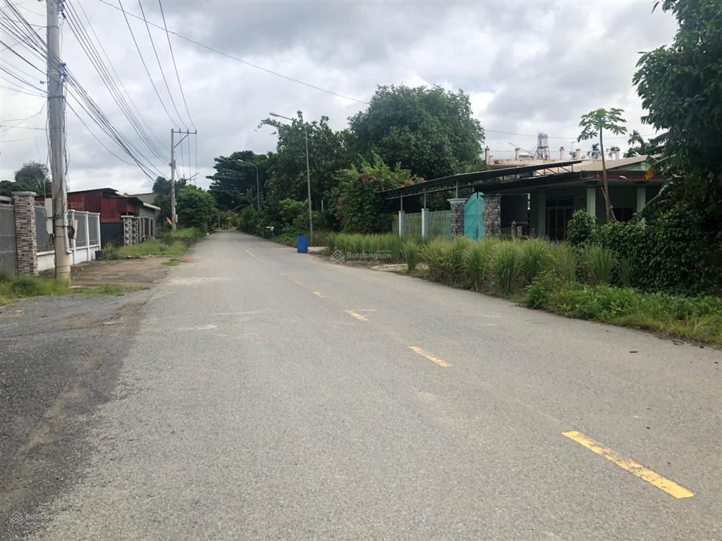 Giáp chủ  mặt tiền an sơn 1. diện tích 12,5x65m, thổ cư 139.4m2