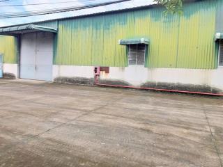 Cho thuê xưởng khuôn viên 2000m2 có pccc vách gần kcn thạch phú,vĩnh cửu,đn