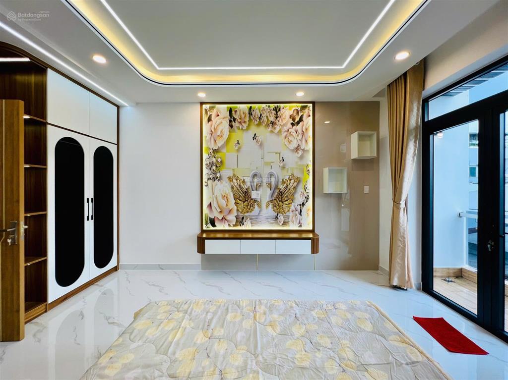 Bán dãy nhà phố cao cấp có thang máy đường lê trọng tấn giáp tân phú, 4x20m x 5 tầng, 9,2 tỷ