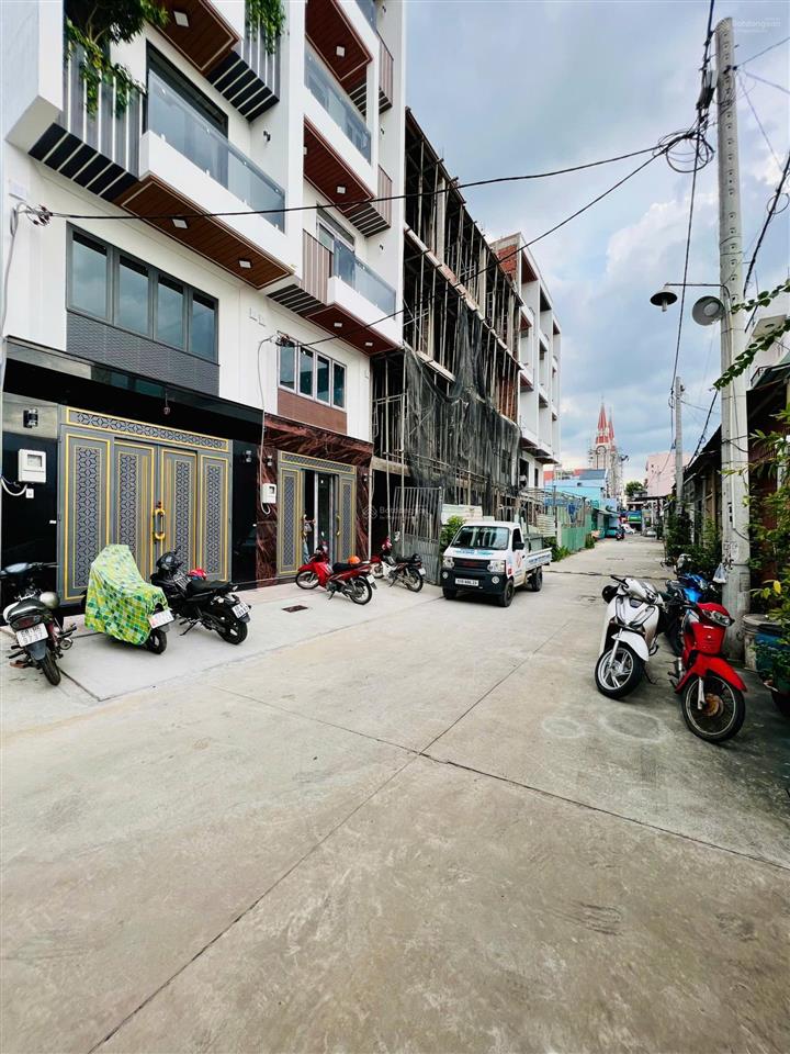 Bán dãy nhà phố cao cấp có thang máy đường lê trọng tấn giáp tân phú, 4x20m x 5 tầng, 9,2 tỷ