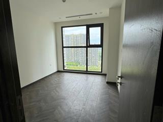 Bán căn 1pn khu beverlyvinhomes q9, dt54m2, giá 3.1 tỷ, tầng trung view công viên, nhà mới ở ngay