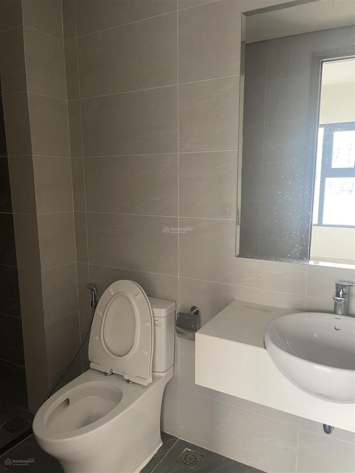 Căn góc 2pn+, giá 3.25 tỷ, dt 69m2, the rainbow  vinhomes grand park, tầng trung view thoáng mát