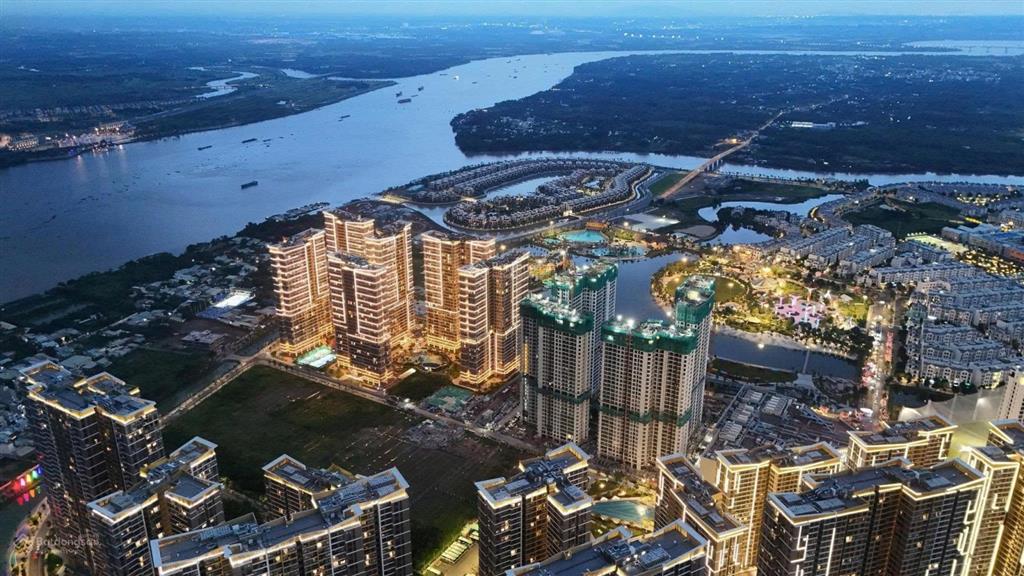 Bán căn hộ 1pn+, the beverly solari  vinhomes q9, dt47m2, giá 2.7 tỷ, nhà mới cđt, view thoáng mát
