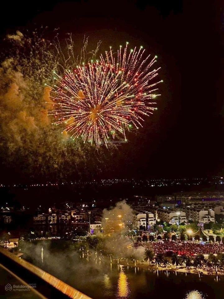 Bán căn 3pn, the beverly  vinhomes q9, 100.7m2, giá 7.5tỷ view sông đồng nai thoáng mát không chắn