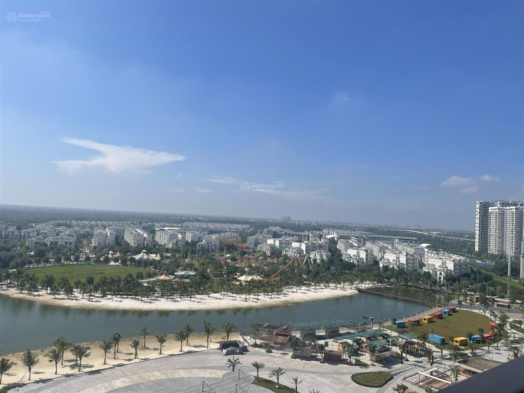 Bán căn 2pn view trực diện công viên 36ha, giá 6tỷ, dt79m2, the beverlyvinhomes q9, nhà mới chưa ở