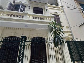 Cho thuê nhà riêng phố vọng, dt 150m2 xây dựng 100m2 x 4 tầng, ô tô đỗ cửa, giá 39 triệu